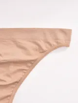 Colaless blanca seamless de corte clásico.