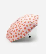 Sombrilla plegable con estampa de frutillas, confeccionada en poliéster e incluye saquito para guardar.