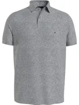 Chomba gris de piqué de algodón elástico, corte regular, cuello clásico y logo de Tommy Hilfiger bordado en el pecho.
