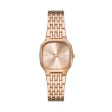Reloj Skagen Traditional con caja cuadrada de acero inoxidable color oro rosa de 28 mm y esfera con efecto rayos de sol.