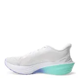 Championes Puma Darter Pro Fade blancos con detalles plateados, suela blanca y detalles en turquesa y violeta.