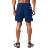 Short de baño negro Columbia Backcast III con tecnología Omni-Shade™ UPF 50, de secado rápido, con cintura elástica ajustable con cordón, bolsillos laterales de malla, bolsillo trasero con cremallera y forro interior de malla.
