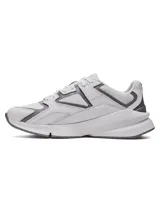 Zapatillas Under Armour Forge 96 LTHR RISSUE unisex, color blanco con detalles en gris.
