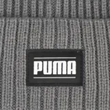 Gorro de lana Puma modelo Ribbed Classic Cuff Beanie, color azul petróleo, con logo de la marca en etiqueta tejida en el frente.