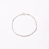 Pulsera de plata 925 con eslabones tipo bolitas y rectangulares.