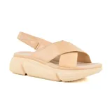 Sandalias con plataforma Korium Senna, color negro, con tiras cruzadas en el empeine y ajuste con hebilla en el tobillo.