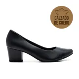 Zapato de cuero negro con taco cuadrado y escote en U.