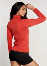 Campera entallada de microfibra color azul petróleo, con cierre frontal y cuello alto.