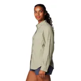 Camisa de manga larga Columbia Tamiami II LS Shirt color celeste, con tecnología Omni-Wick y Omni-Shade con protección solar UPF 40, aperturas de ventilación y tratamiento antimicrobiano.