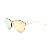 Lentes de sol estilo aviador con montura metálica delgada color oro rosado y lentes espejados con tinte amarillo/naranja.