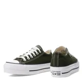 Championes Converse All Star Chuck Taylor Lift con plataforma, color verde militar y cordones blancos.