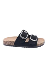 Sandalias negras con dos tiras anchas con hebillas plateadas, base de corcho.