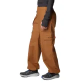 Pantalón cargo color verde oliva, de corte holgado, con cintura parcialmente elástica, bolsillos laterales y traseros con solapa, anillo en D y puños ajustables.