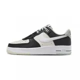 Zapatillas deportivas de corte bajo con amortiguación Air, diseñadas para estilo y comodidad, con detalles de costuras duraderas y suela de goma.