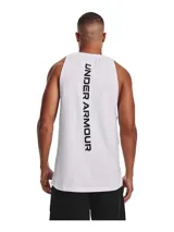 Musculosa deportiva Under Armour Zone color celeste con logo blanco en el pecho.
