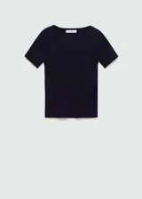 Buzo de punto fino color azul marino, de manga corta, cuello redondo y diseño entallado.