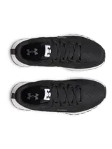 Championes Under Armour Street Mirage, color negro con suela blanca.