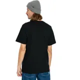 Remera negra Thrasher con estampado de un personaje con anteojos y llamas.