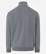 Buzo gris texturizado con cuello alto y cremallera delantera. Tiene mangas largas con puños ajustados, barra ajustada y dos bolsillos en el pecho con solapa y botón.