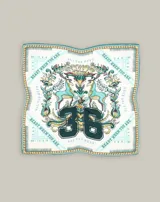 Pañuelo cuadrado con estampado de ciervos, flores y el número 36.