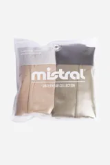 Pack de dos bóxers lisos, uno color beige y otro negro, con cintura elástica con logotipo.