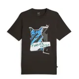 Remera negra de algodón con cuello redondo y estampado frontal con un diseño gráfico de un felino en tonos azules y grises, el logo de Puma y la frase "Forever Faster".