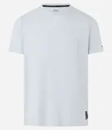 Remera deportiva celeste de poliéster y elastano, con cuello redondo, mangas cortas y tecnología dry fit.
