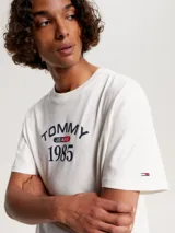 Remera clásica 1985 con logo