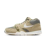 Championes Nike Air Trainer 1 color verde con detalles en gris y blanco.