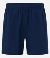 Bermuda deportiva negra de tejido plano tecnológico, con cintura elástica, cordón de ajuste, bolsillos laterales y detalle en el bajo.