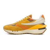 Championes Fila Renno Vintage II, color amarillo, naranja y blanco.