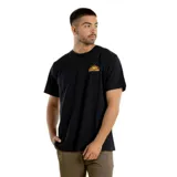 Remera negra de manga corta con logo estampado en el pecho.