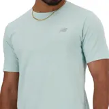 Remera ligera de entrenamiento con tejido Polyknit que absorbe la humedad, diseño de mangas cortas y logotipo reflectante.
