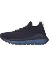 Zapatillas de running Tommy Hilfiger color azul marino, confeccionadas en tejido de punto elástico de poliéster reciclado. Cuentan con plantilla de acupresión, suela dentada de goma y caucho, trabilla distintiva y monograma TH grabado en la entresuela.