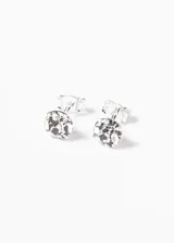 Par de aros pequeños plateados con cristal de zirconia transparente de 6mm.