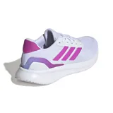 Championes Adidas Runfalcon 5 de mujer, color blanco con detalles en fucsia.