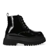 Botas de mujer estilo militar, caña media, color negro, con cordones y suela plataforma gruesa y dentada.