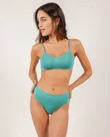 Bombacha culotte colaless de microfibra sin costura, con forro de algodón.