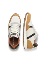 Championes Jack & Jones Arrow, color blanco hueso con detalles en marrón, gris y negro. Confeccionados en poliéster y poliuretano, con forro de mesh de poliéster y suela de caucho termoplástico.