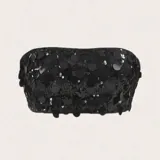 Top strapless negro con lentejuelas.