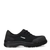 Zapato de seguridad negro con capellada de tejido de punto, cordones y suela antideslizante.