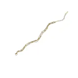 Pulsera dorada de acero quirúrgico con triple cadena y cuentas.