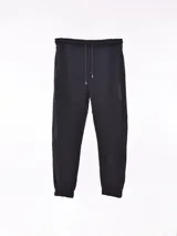 Pantalón de jogging negro con cintura elástica ajustable con cordón, corte recto y puños ajustados.