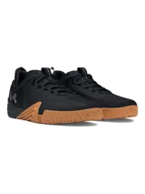 Zapatillas de entrenamiento Under Armour TriBase Reign 6, color celeste con detalles en gris y suela color caramelo.