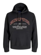 Canguro negro con capucha y cordones ajustables, de manga larga y corte relajado. Estampado frontal con texto "ORIGINALS MSTUDIO" en color ladrillo.