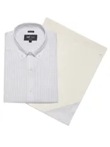 Camisa de hombre RKF Cityscape, de manga larga, corte regular y cuello americano abotonado. Diseño a cuadros pequeños en tonos blanco y celeste.