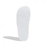 Sandalias Adidas Adilette unisex, color blanco con logo de la marca en negro.