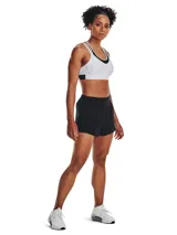 Short deportivo azul marino con cintura elástica y calza interior. Logo de Under Armour estampado en negro en la pierna izquierda.