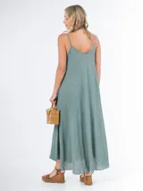 Vestido largo color verde agua, de bambula italiana, con breteles finos y corte suelto.