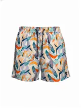 Short de baño con estampado de hojas en tonos naranja, azul y violeta. Cuenta con cintura elástica ajustable con cordón y suspensor interior.